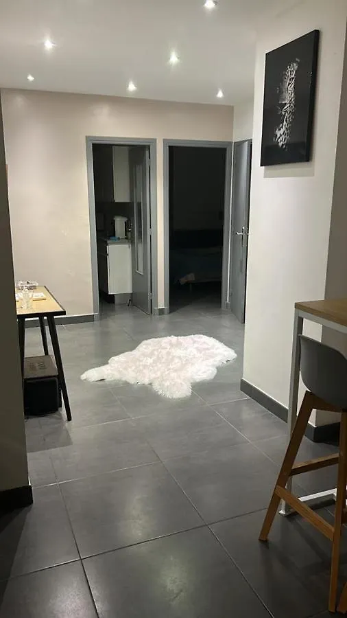 Bel Appartement Proche De La Mer Nice 0*,  Francie